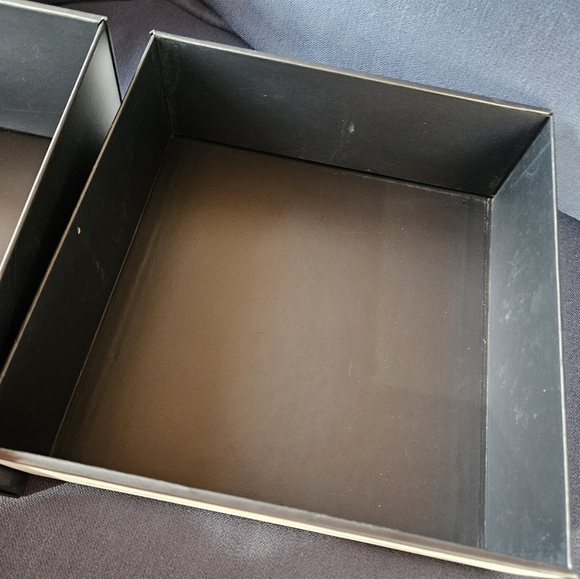 CHANEL Empty Gift Box 8 1/2" X 8 1/2" X 4" No. 3 - Picture 6 of 8